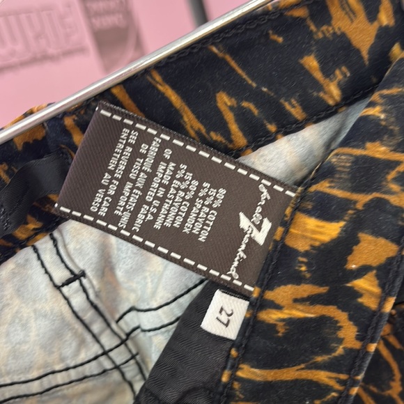 7FAM Leopard Skinny Jeans - Picture 7 of 8